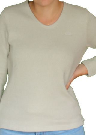 Pull AURE col V  Couleur TILLEUL / TAILLE M .Dernière pièce -Cap Marine